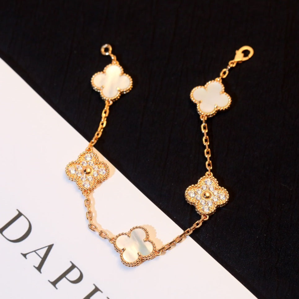 [Kincade Jewelrys]CLOVER BRACELET 5 MOTIF WHITE MOP DIAMOND
