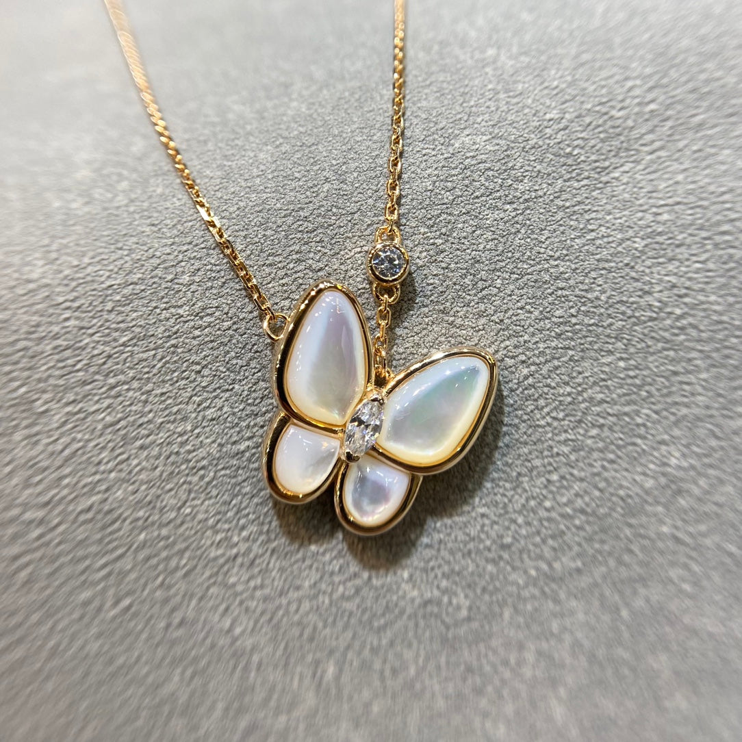 [Kincade Jewelrys]BUTTERFLY MOP DIAMOND NECKLACE