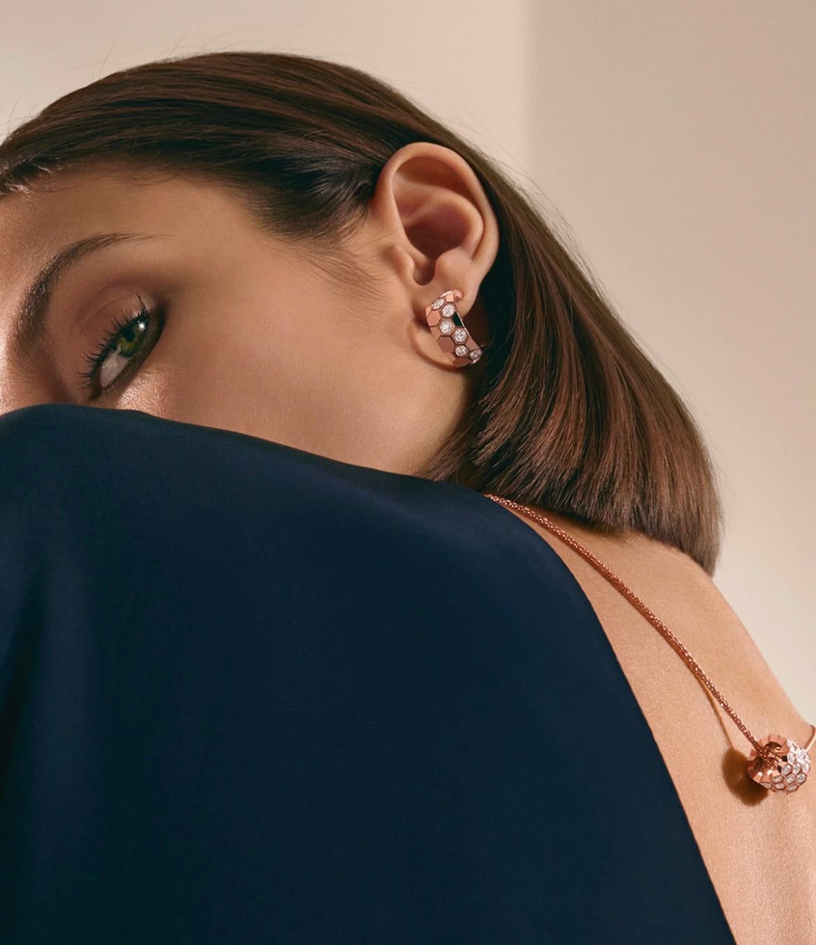 [Kincade Jewelrys]Boucles d'oreilles créoles en diamant BEE LOVE 