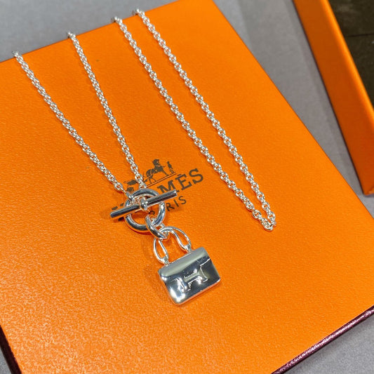 [Kincade Jewelrys] COLLIER PENDENTIF CONSTANCE EN ARGENT
