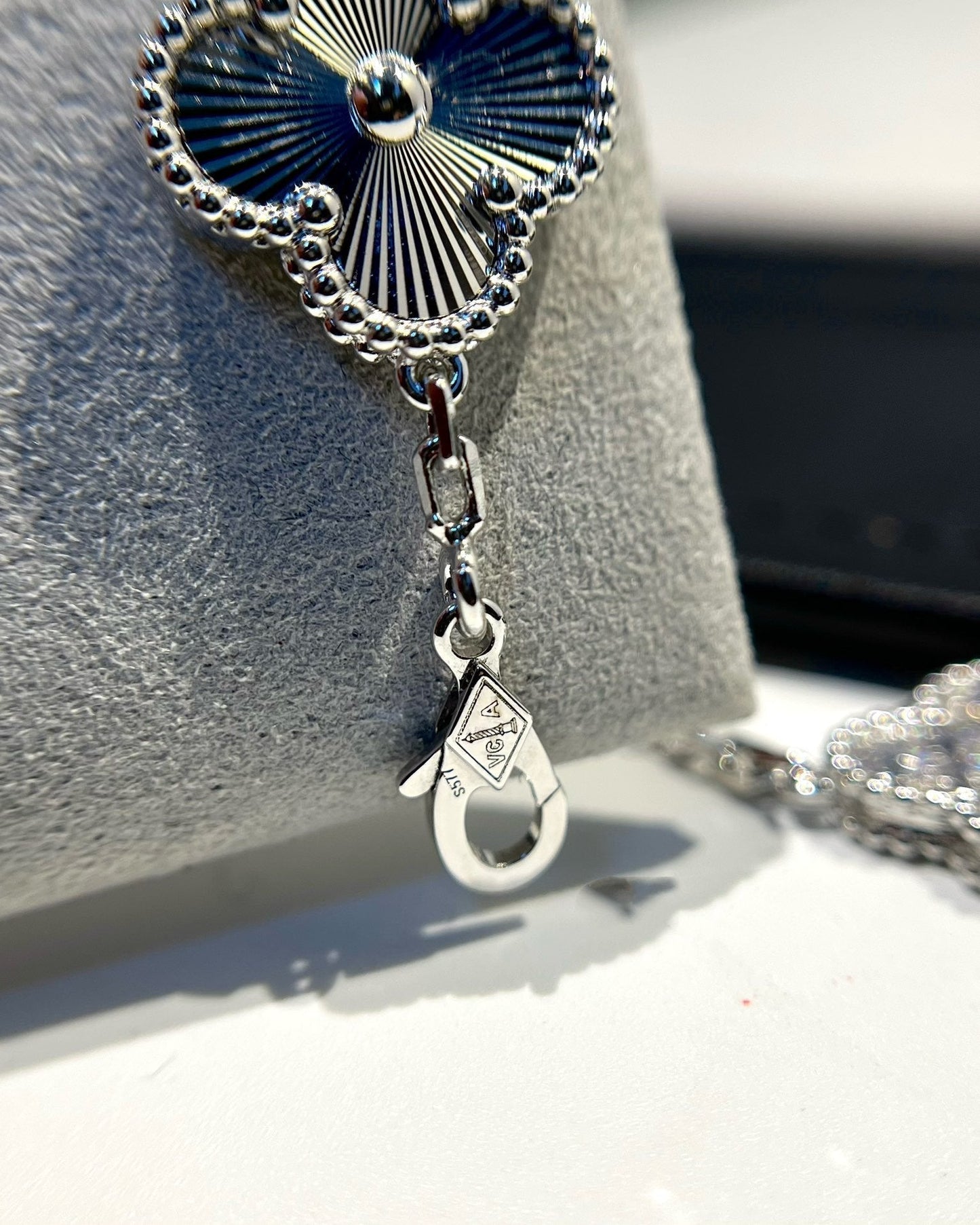 [Kincade Jewelrys] BRACELET ARGENT DIAMANT À 5 MOTIFS CLOVER