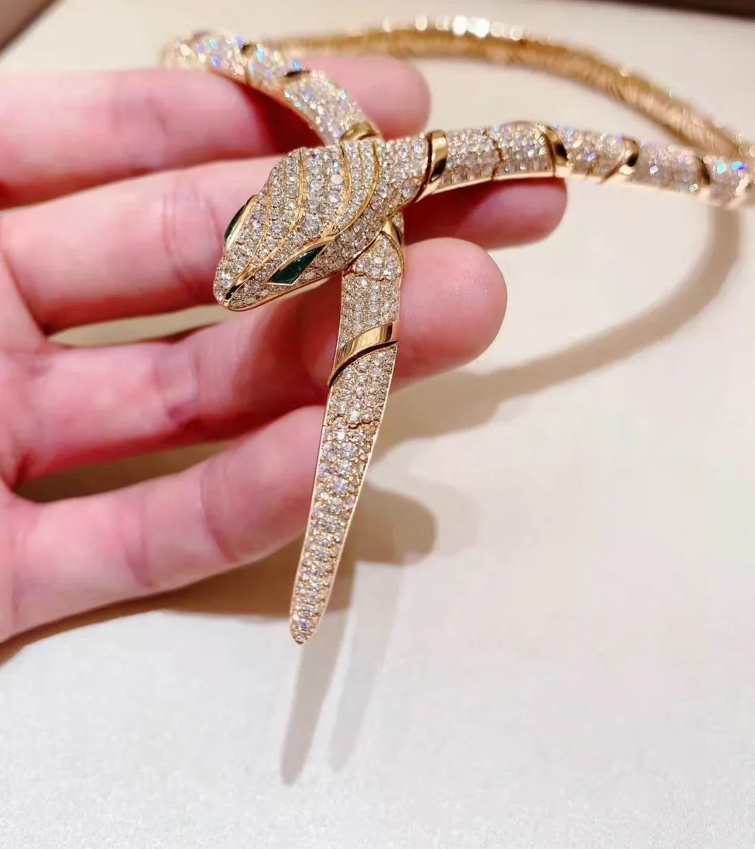 [Kincade Jewelry] COLLIER SERPENTI EN OR HAUTE COUTURE 