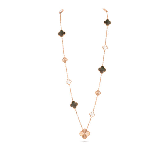 [Kincade Jewelrys] Collier en or avec 16 motifs de trèfle et nacre blanche