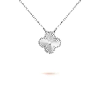 [Kincade Jewelrys] COLLIER LASER DIAMANT CLOVER 15 MM ARGENT
