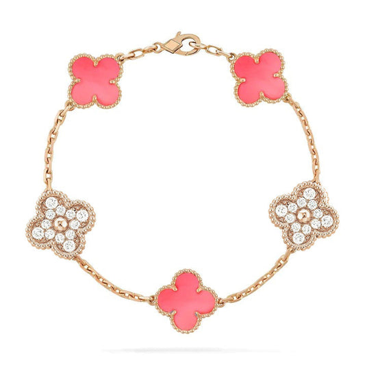 [Kincade Jewelrys] BRACELET EN OR ROSE AVEC 5 MOTIF DE DIAMANTS ET TRÈFLE