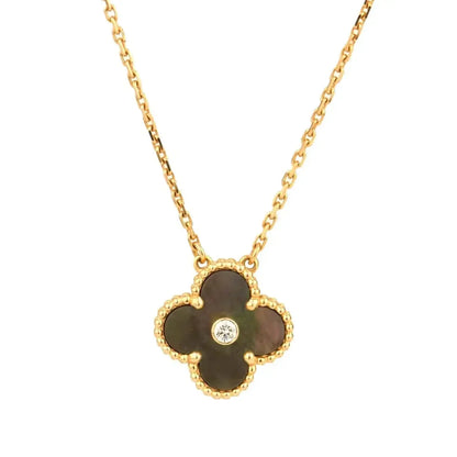[Kincade Jewelrys] COLLIER CLOVER 15 MM DIAMANT ET NACRE GRISE