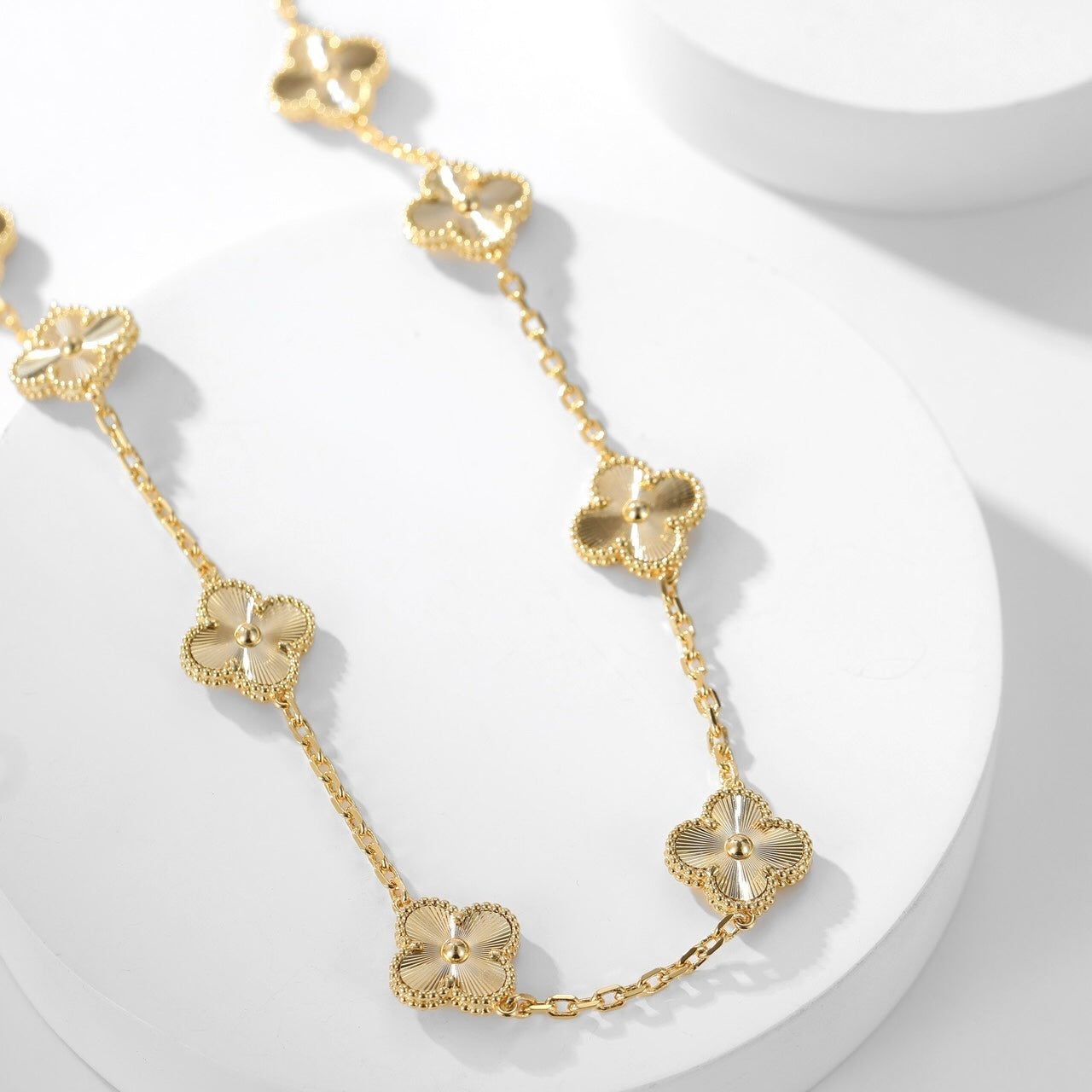 [Kincade Jewelrys]CLOVERS LE COLLIER LASER À 10 MOTIFS