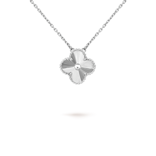 [Kincade Jewelrys] COLLIER LASER CLOVER 15 MM ARGENT