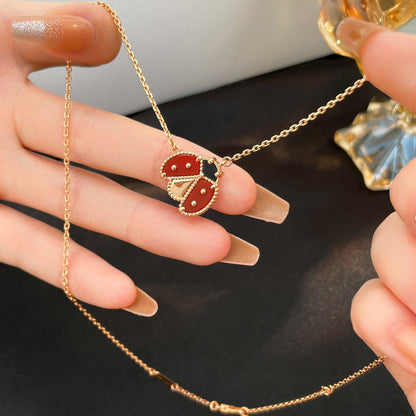 [Kincade Jewelrys] COLLIER COCCINELLE CORNALINES PORTE-BONHEUR