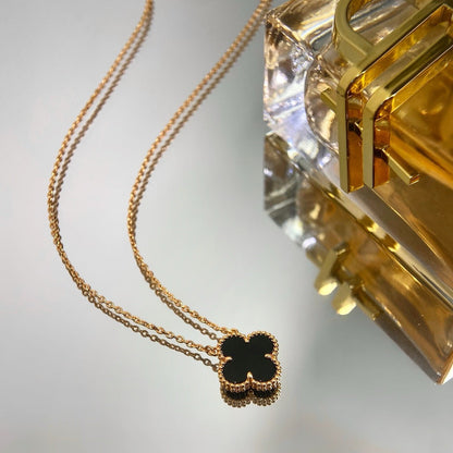 [Kincade Jewelrys] Collier à fleur unique en onyx noir 15 mm