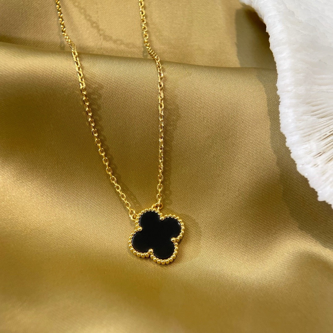 [Kincade Jewelrys] Collier à fleur unique en onyx noir 15 mm