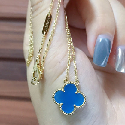 [Kincade Jewelrys] COLLIER EN AGATE BLEUE TRÈFLE 15 MM