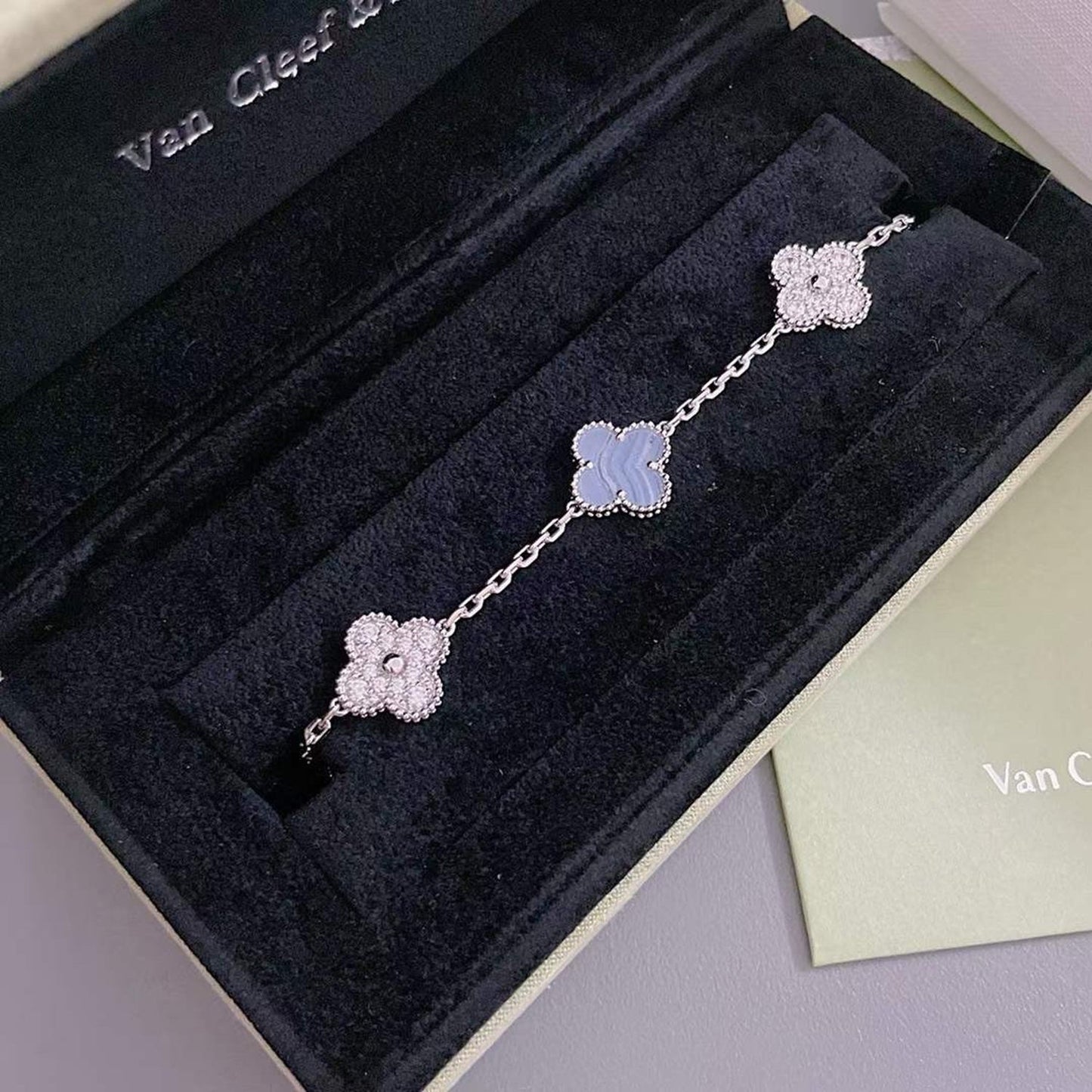[Kincade Jewelrys]CLOVER  5 MOTIF DIAMOND PURPLE CHALCEDONY BRACELET SILVER