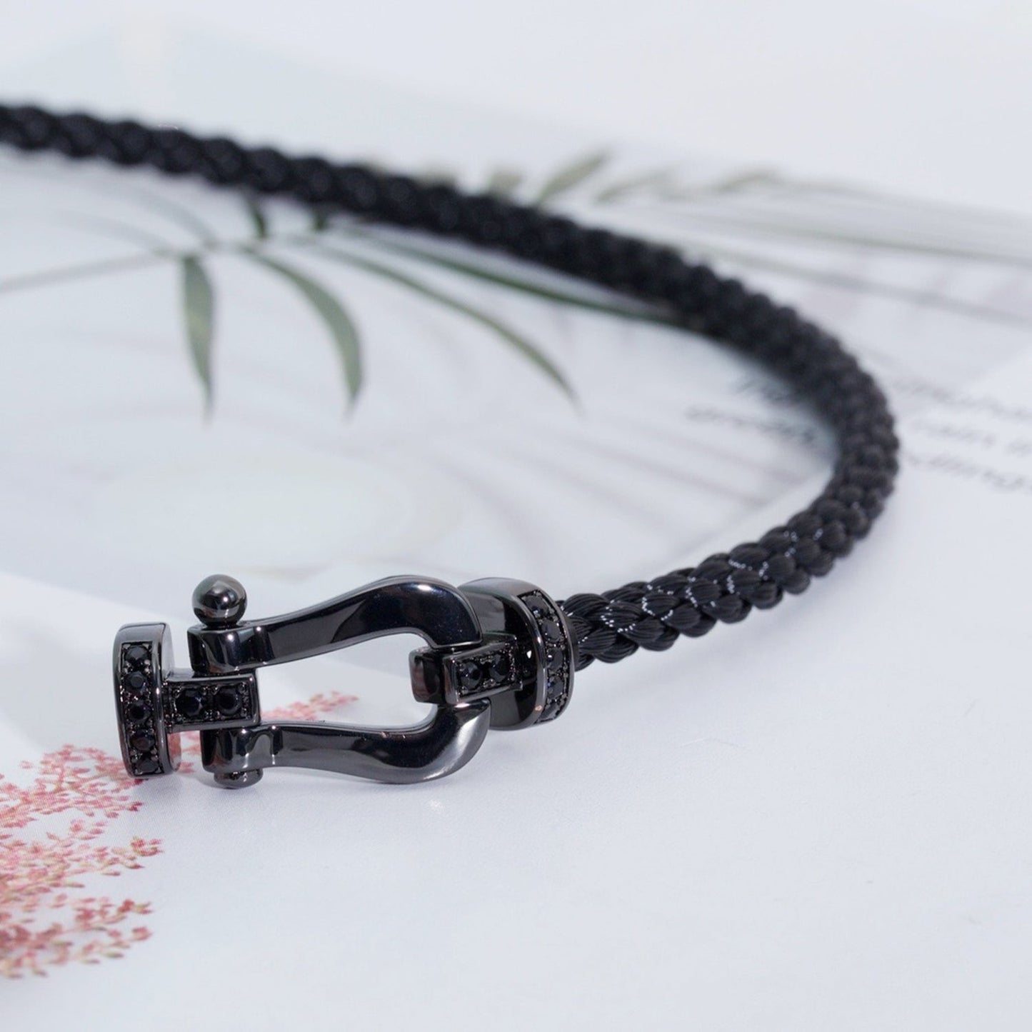 [Bijoux Kincade] BRACELET FORCE LARGE SERIES FER À CHEVAL NOIR SAMOURAÏ