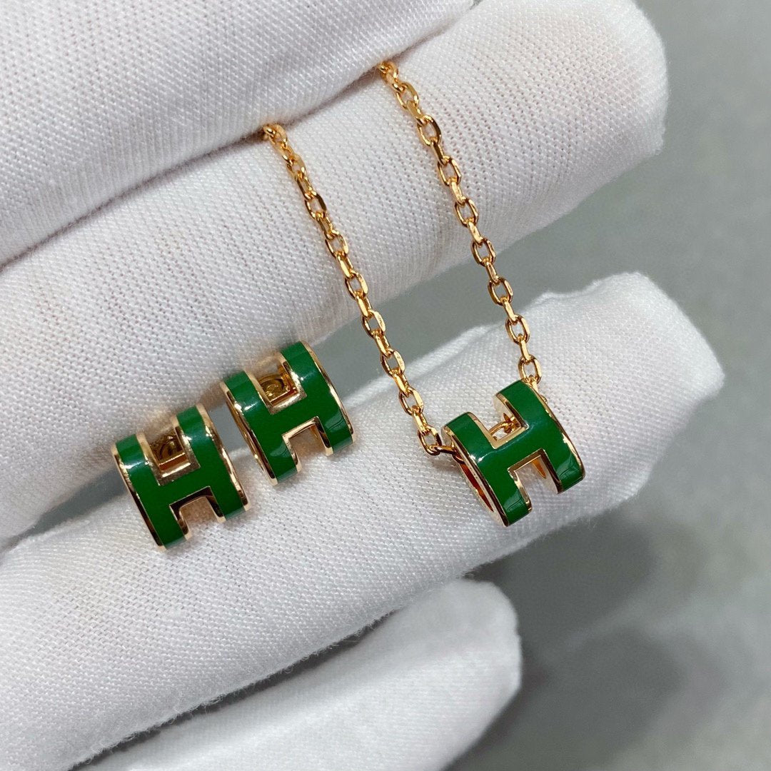 [Kincade Jewelrys]POP H GREEN NECKLACE SILVER AND GOLD