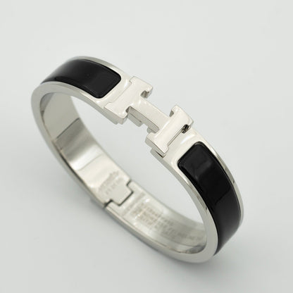 [Kincade Jewelrys]H BLACK BRACELET