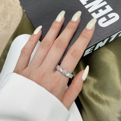[Kincade Jewelry] Superbe bague tennis ronde