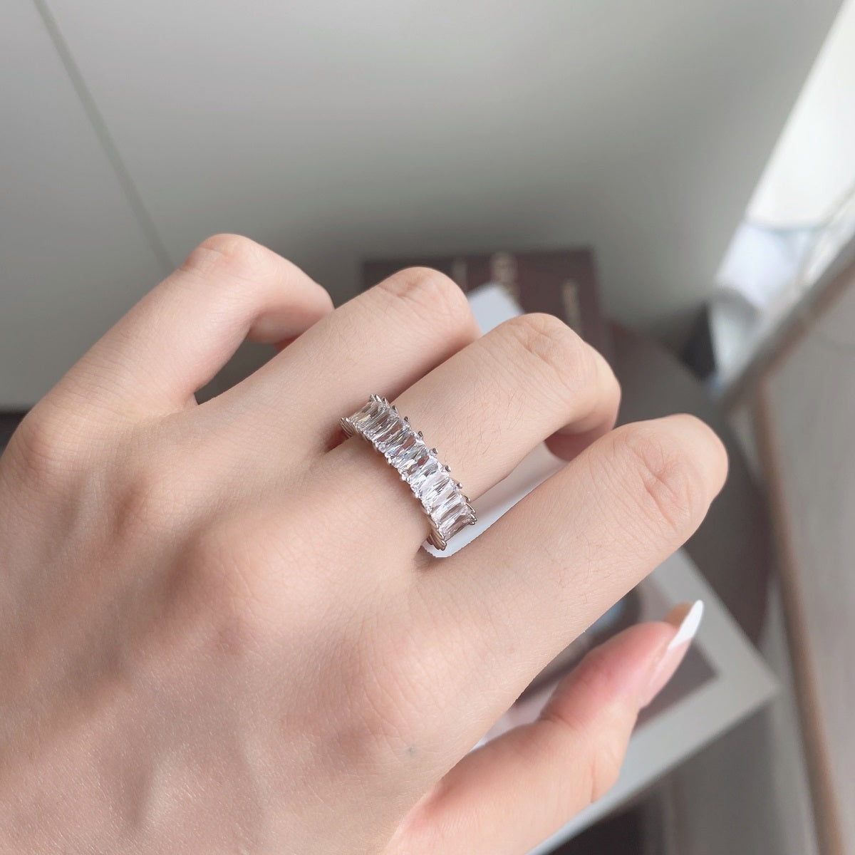 [Kincade Jewelrys] Bague unique et colorée à taille radiante