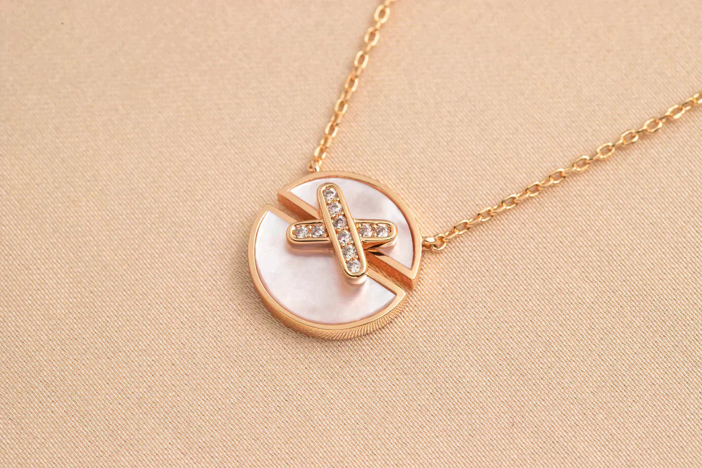[Kincade Jewelrys] COLLIER JEUX DE DIAMANTS EN OR ROSE