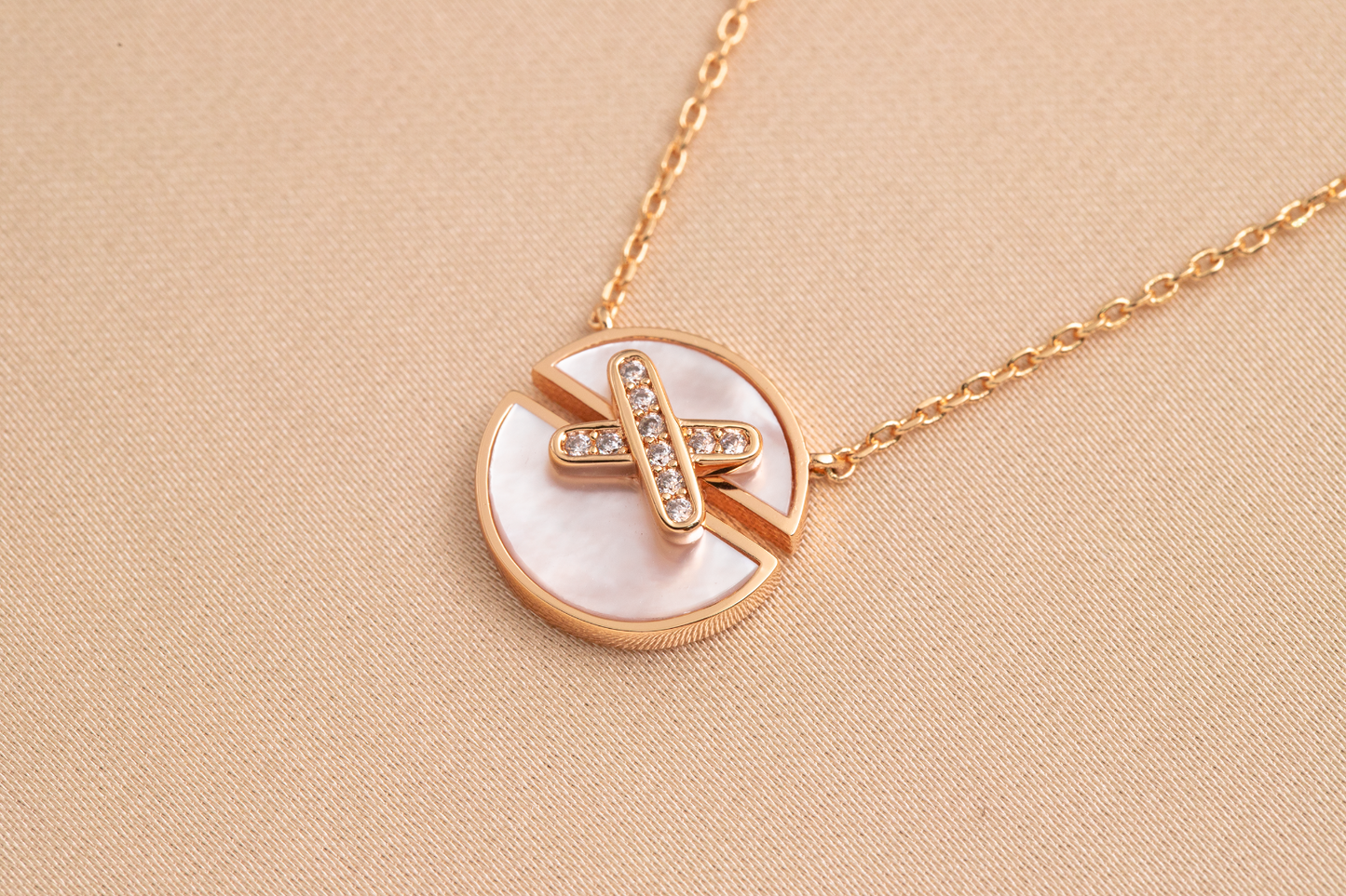 [Kincade Jewelrys]JEUX DE PINK GOLD DIAMOND NECKLACE