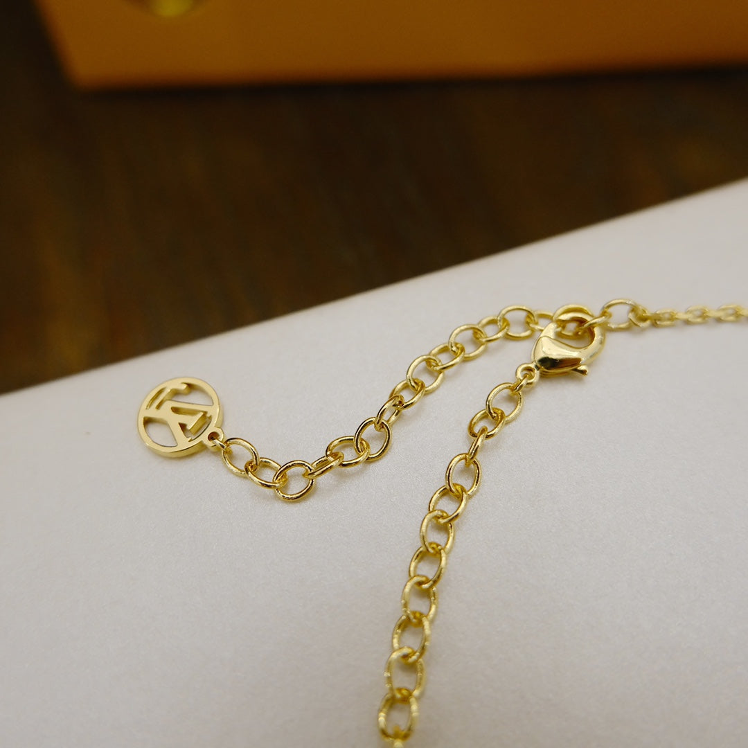 [Kincade Jewelrys] COLLIER BLOOMING SOUPLE EN LAITON