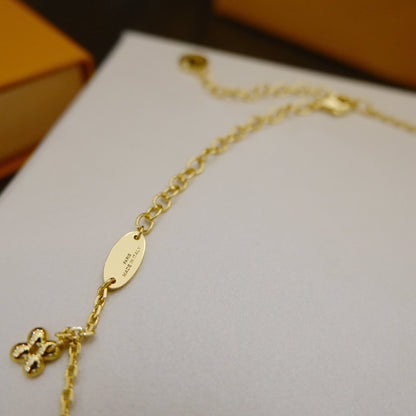 [Kincade Jewelrys] COLLIER BLOOMING SOUPLE EN LAITON