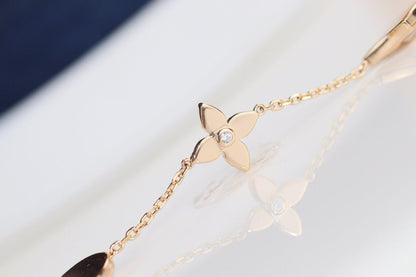 [Kincade Jewelrys] Bracelet en forme de trèfle à feuilles
