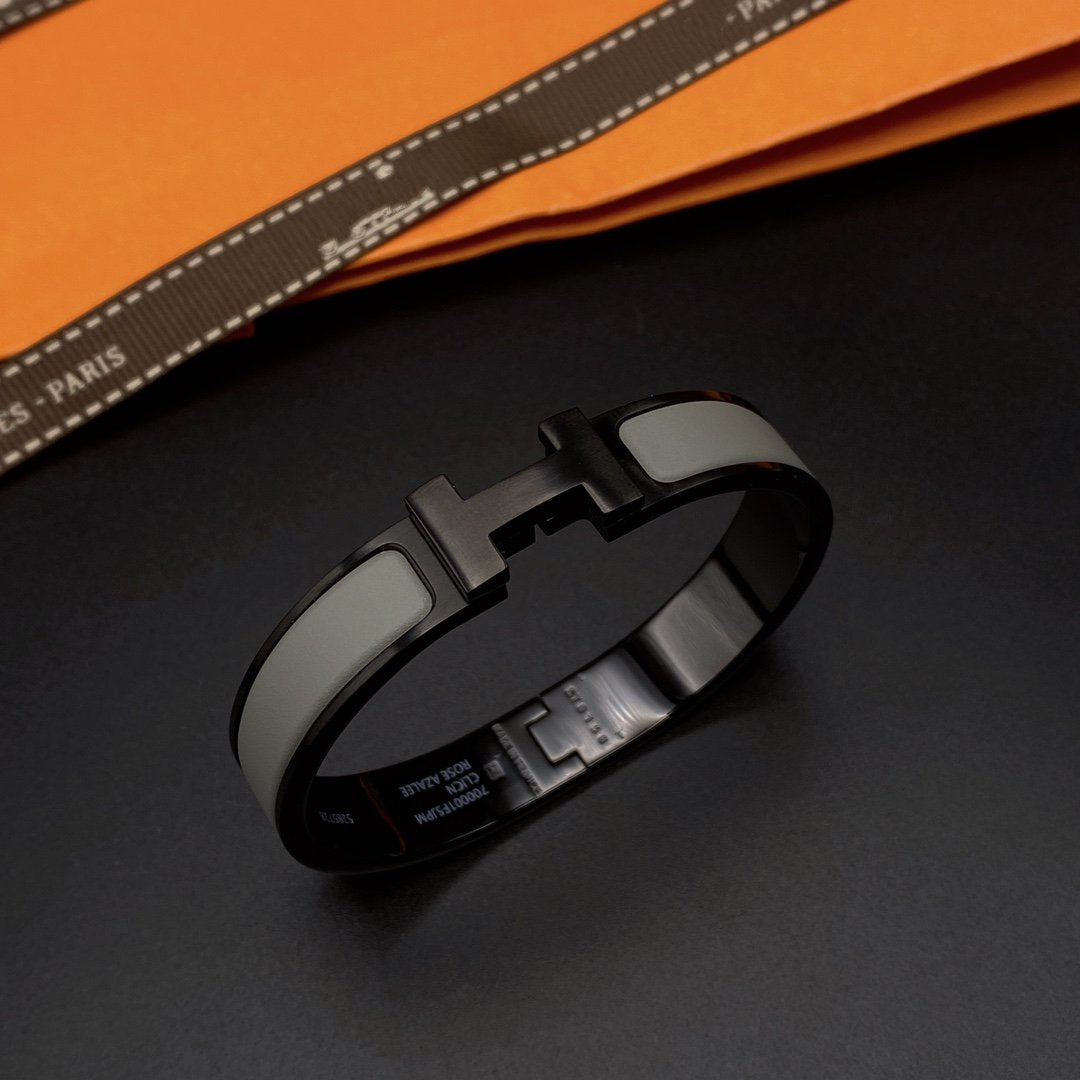 [Kincade Jewelrys]CLIC HM SO BLACK GREY BRACELET