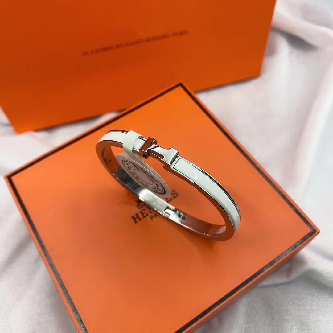 [Kincade Jewelrys] BRACELET CLASSIQUE HM CLIC BLANC ÉMAIL 8 MM