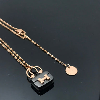 [Kincade Jewelrys] COLLIER PENDENTIF HM AMULETTES CONSTANCE POUR FEMME