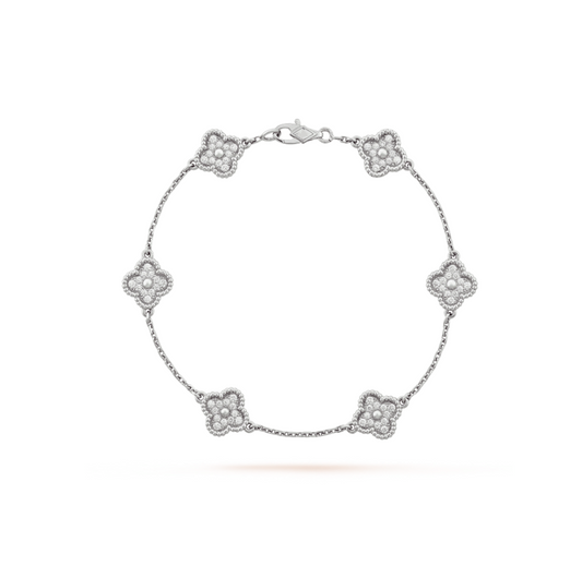 [Kincade Jewelrys] Bracelet en argent et diamants avec six motifs de trèfle