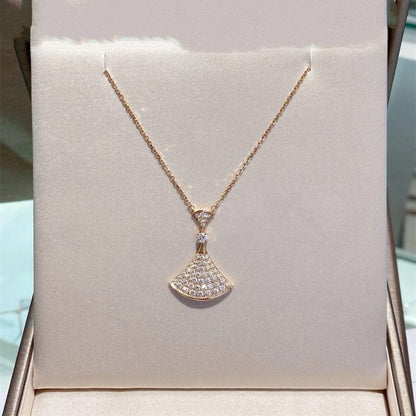 [Kincade Jewelrys] COLLIER DREAM OR ROSE TOUT DIAMANT