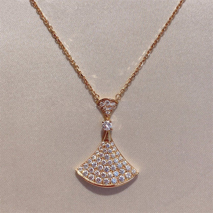 [Kincade Jewelrys] COLLIER DREAM OR ROSE TOUT DIAMANT