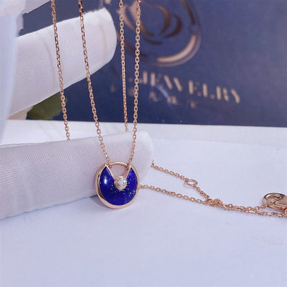 [Kincade Jewelrys] COLLIER AMULETTE EN OR ROSE ET AGATE