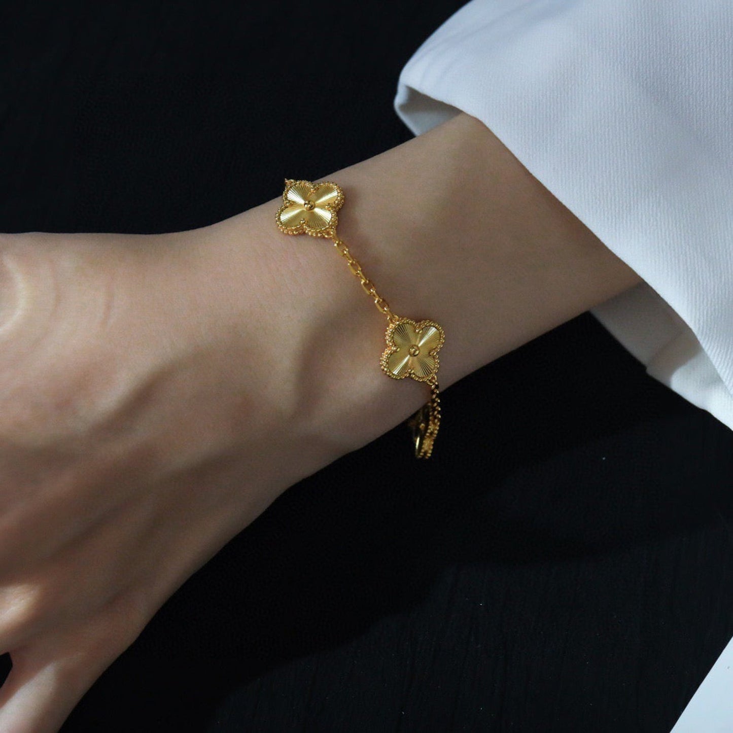 [Kincade Jewelrys]CLOVER 5 FLOWERS LASER BRACELET