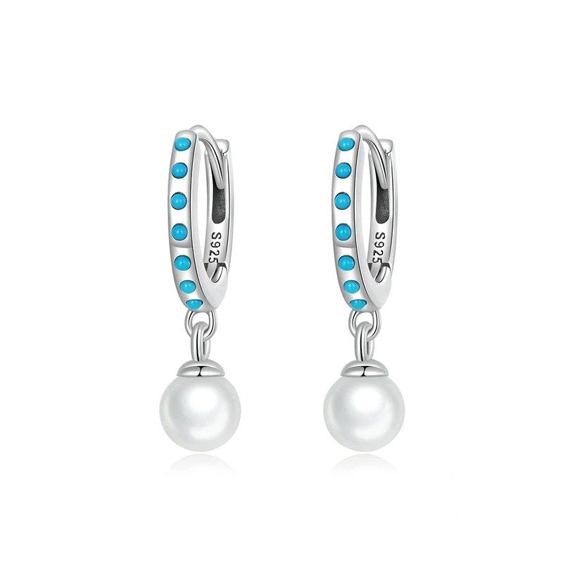 Boucles d'oreilles pendantes turquoise et perles de coquillage