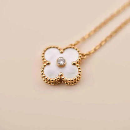 [Kincade Jewelrys] COLLIER FRITILLAIRE BLANC DIAMANT CLOVER 15 MM
