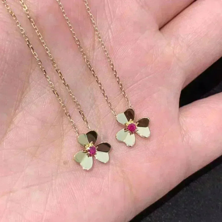 [Kincade Jewelrys] Collier fleur en or frivole
