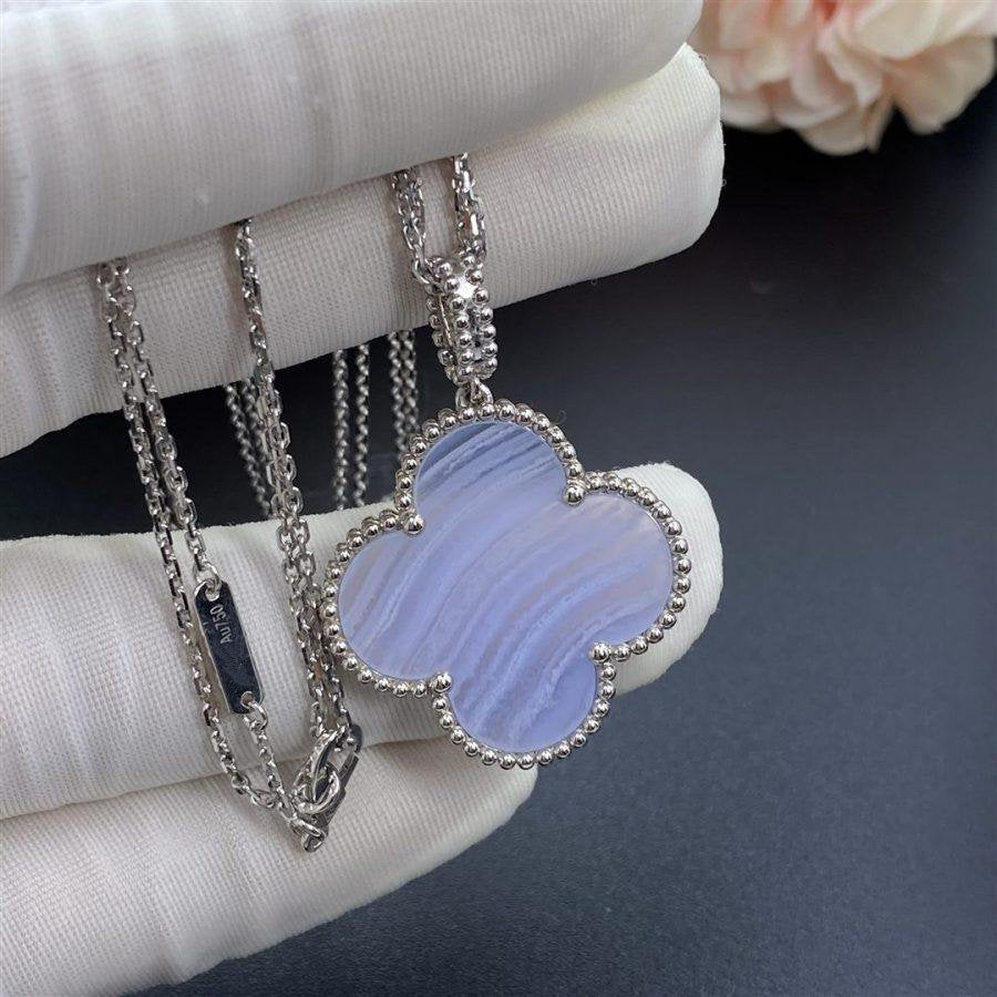 [Kincade Jewelrys]CLOVER SILVER CHALCEDONY BIG CLOVER NECKLACE