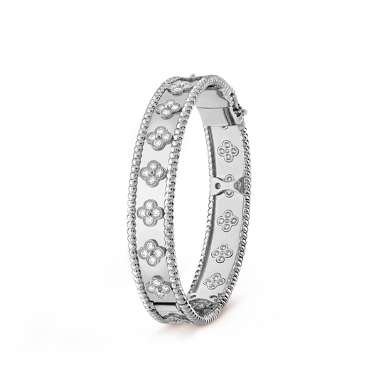 [Joyas Kincade]Pulsera de trébol con diamantes de 8 mm