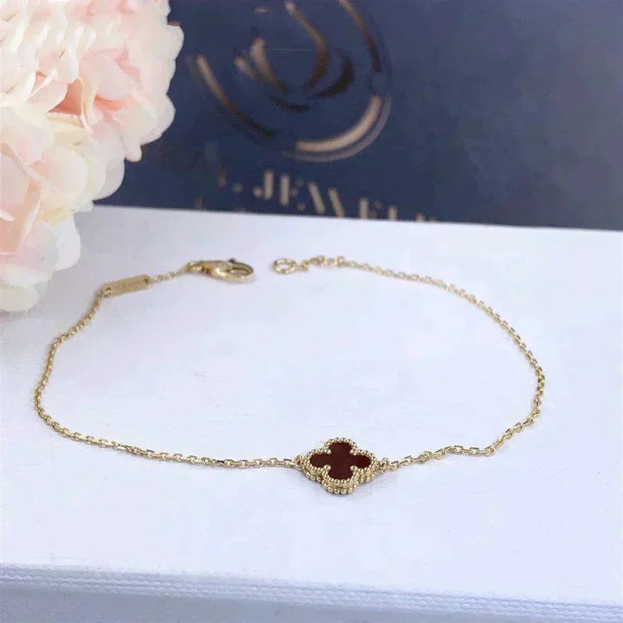 [Kincade Jewelrys]CLOVER  CARNELIAN SINGLE FLOWER BRACELET