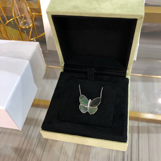[Kincade Jewelrys] GRAND COLLIER PENDENTIF PAPILLON EN ARGENT ET DIAMANT