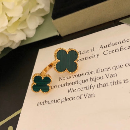 [Kincade Jewelrys]CLOVER BETWEEN THE FINGER RING