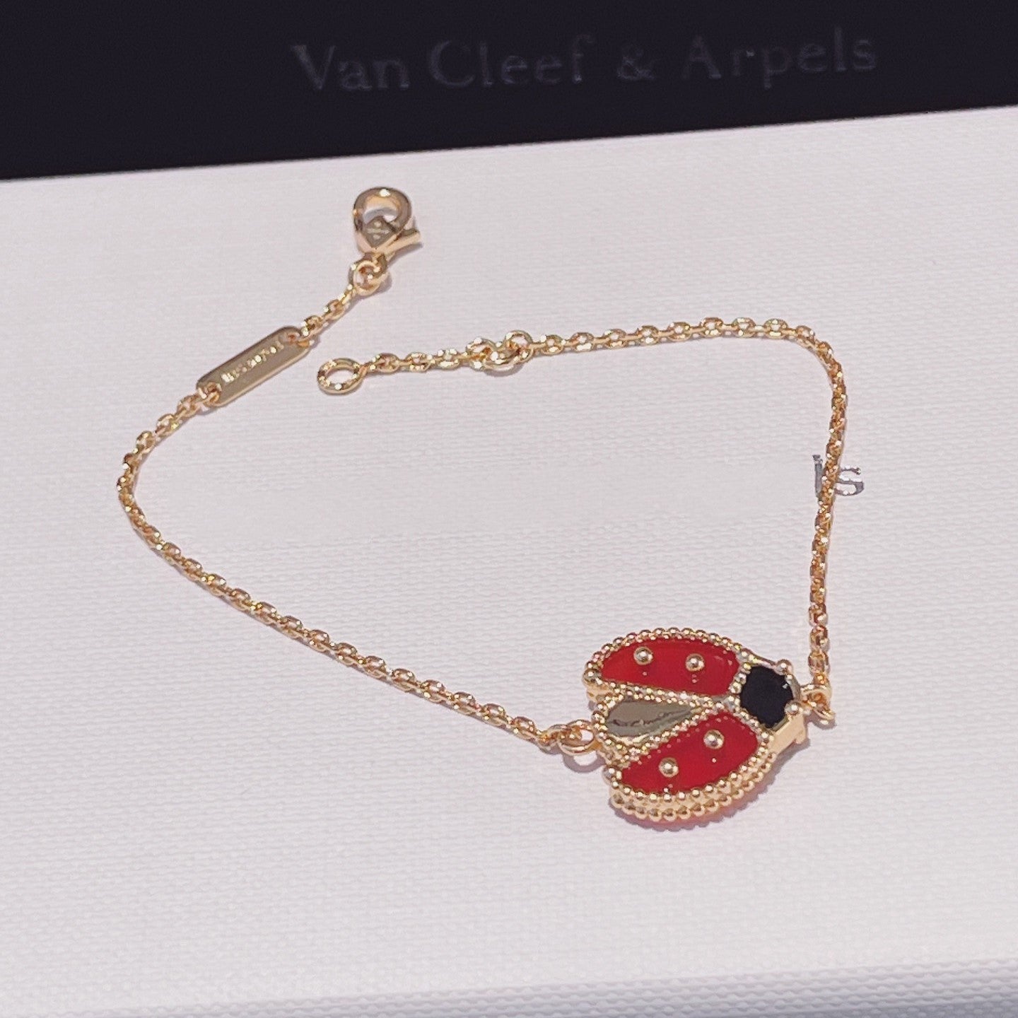 [Kincade Jewelrys] BRACELET EN OR ROSE À 1 MOTIF LUCKY SPRING