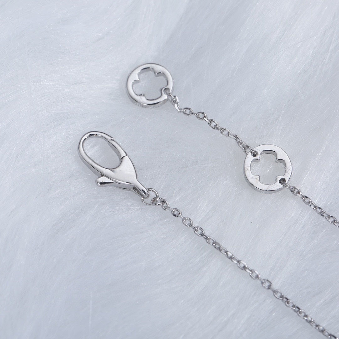 [Kincade Jewelrys]FIOREVER NECKLACE DIAMOND CENTER